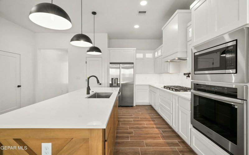 725 Paseo Astuto Place, Horizon City, TX 79928, 3 Habitaciones Habitaciones , ,2 BañosBaños,Residential,En Venta,725 Paseo Astuto Place,910497