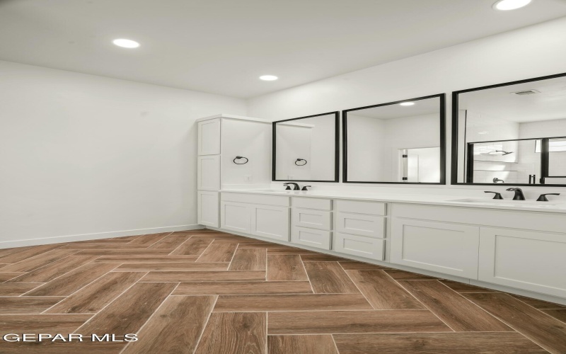 725 Paseo Astuto Place, Horizon City, TX 79928, 3 Habitaciones Habitaciones , ,2 BañosBaños,Residential,En Venta,725 Paseo Astuto Place,910497