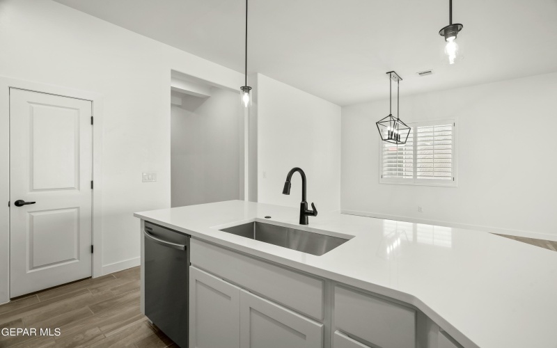 721 Paseo Astuto Place, Horizon City, TX 79928, 3 Bedrooms Bedrooms, ,2 BathroomsBathrooms,Residential,For Sale,721 Paseo Astuto Place,910499