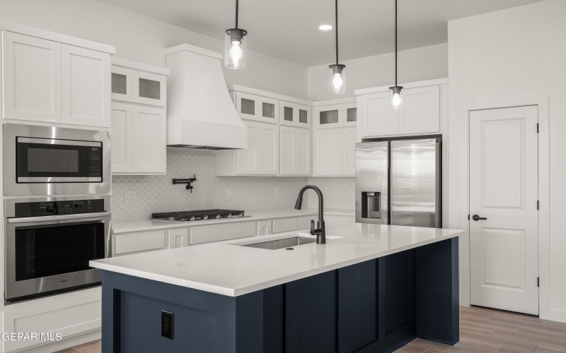 713 Paseo Astuto Place, Horizon City, TX 79928, 3 Bedrooms Bedrooms, ,2 BathroomsBathrooms,Residential,For Sale,713 Paseo Astuto Place,910501