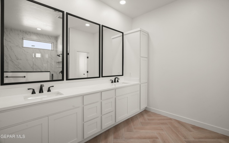 713 Paseo Astuto Place, Horizon City, TX 79928, 3 Bedrooms Bedrooms, ,2 BathroomsBathrooms,Residential,For Sale,713 Paseo Astuto Place,910501