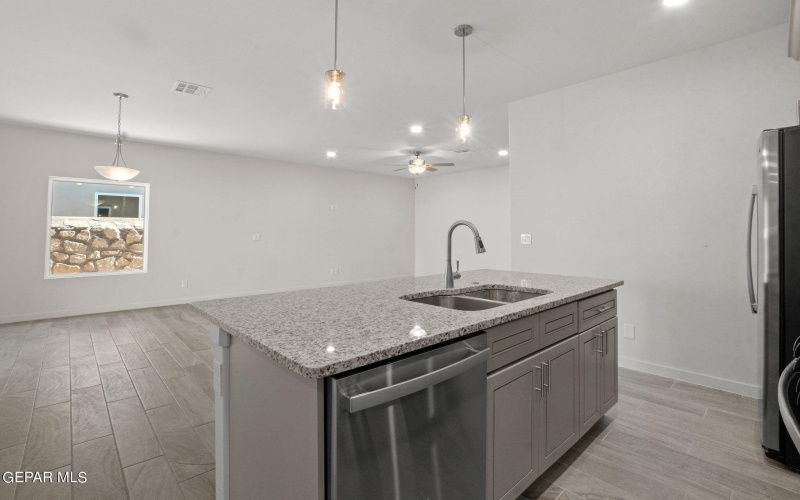 7344 John Gerald Way, El Paso, TX 79934, 3 Bedrooms Bedrooms, ,1 BathroomBathrooms,Residential,For Sale,7344 John Gerald Way,910547