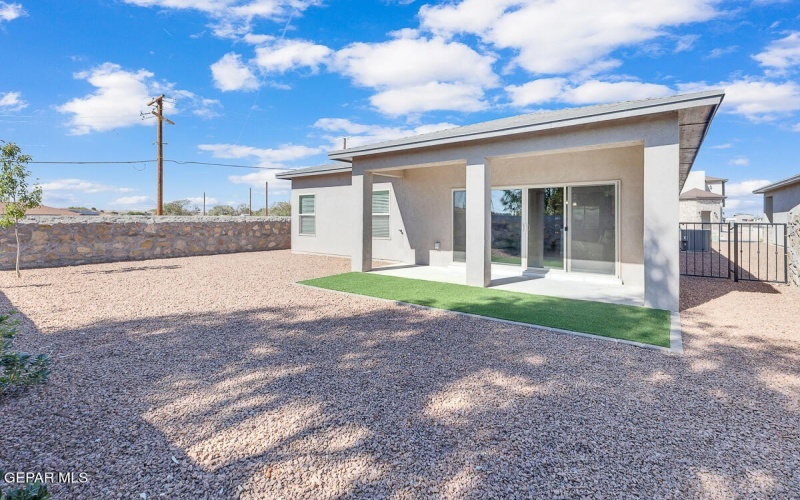 992 Aqueduct Avenue, El Paso, TX 79932, 3 Habitaciones Habitaciones , ,2 BañosBaños,Residential,En Venta,992 Aqueduct Avenue,910566