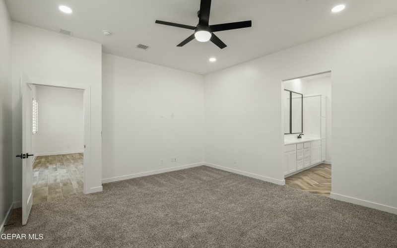 713 Paseo Del Agua Street, Horizon City, TX 79928, 3 Habitaciones Habitaciones , ,2 BañosBaños,Residential,En Venta,713 Paseo Del Agua Street,910589