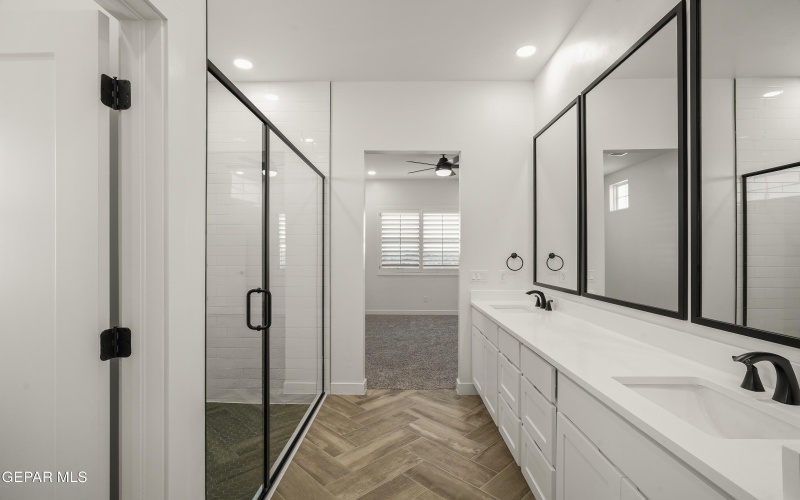 704 Paseo Del Agua Street, Horizon City, TX 79928, 3 Habitaciones Habitaciones , ,2 BañosBaños,Residential,En Venta,704 Paseo Del Agua Street,910602