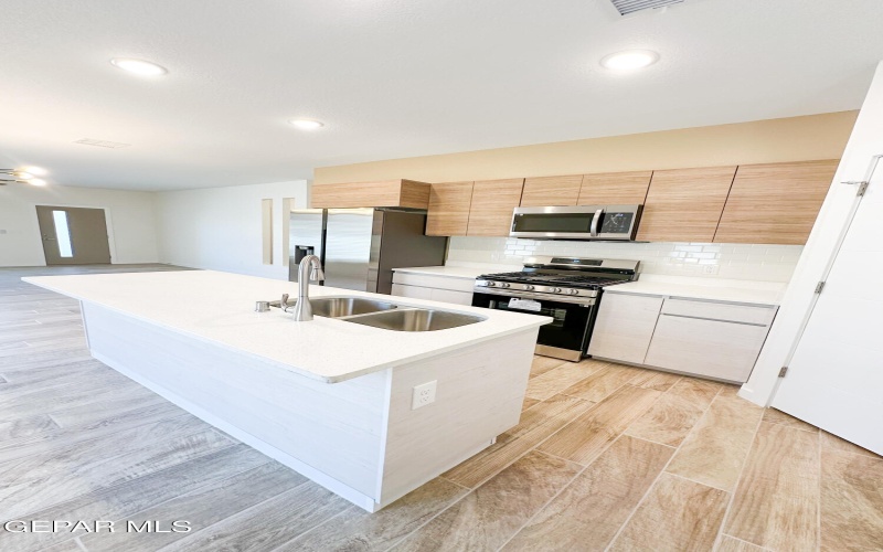 12249 Bahjat Drive, El Paso, TX 79934, 4 Bedrooms Bedrooms, ,2 BathroomsBathrooms,Residential,For Sale,12249 Bahjat Drive,914966