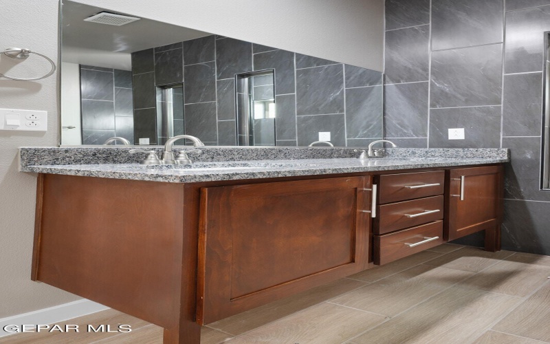 9935 Isla Place, Socorro, TX 79927, 3 Habitaciones Habitaciones , ,1 BañoBaños,Residential,En Venta,9935 Isla Place,915099