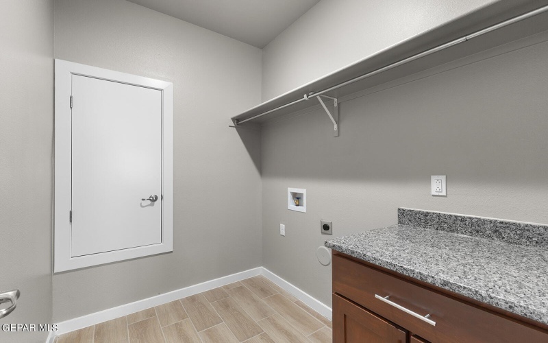 9935 Isla Place, Socorro, TX 79927, 3 Habitaciones Habitaciones , ,1 BañoBaños,Residential,En Venta,9935 Isla Place,915099