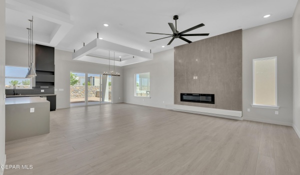 12869 Kingsbury Avenue, Horizon City, TX 79928, 4 Habitaciones Habitaciones , ,2 BañosBaños,Residential,En Venta,12869 Kingsbury Avenue,915104