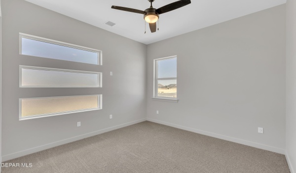 12869 Kingsbury Avenue, Horizon City, TX 79928, 4 Habitaciones Habitaciones , ,2 BañosBaños,Residential,En Venta,12869 Kingsbury Avenue,915104