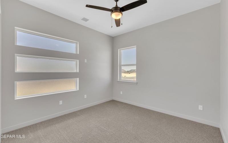 12869 Kingsbury Avenue, Horizon City, TX 79928, 4 Habitaciones Habitaciones , ,2 BañosBaños,Residential,En Venta,12869 Kingsbury Avenue,915104