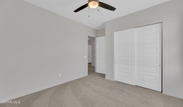 12869 Kingsbury Avenue, Horizon City, TX 79928, 4 Habitaciones Habitaciones , ,2 BañosBaños,Residential,En Venta,12869 Kingsbury Avenue,915104