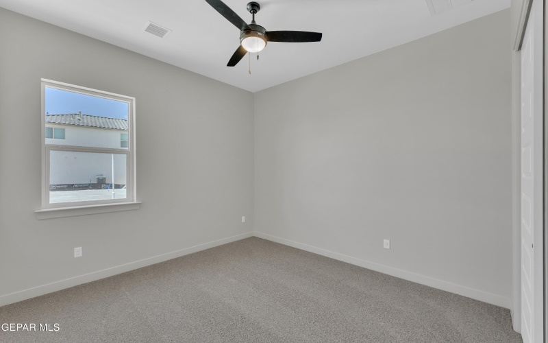 12869 Kingsbury Avenue, Horizon City, TX 79928, 4 Habitaciones Habitaciones , ,2 BañosBaños,Residential,En Venta,12869 Kingsbury Avenue,915104