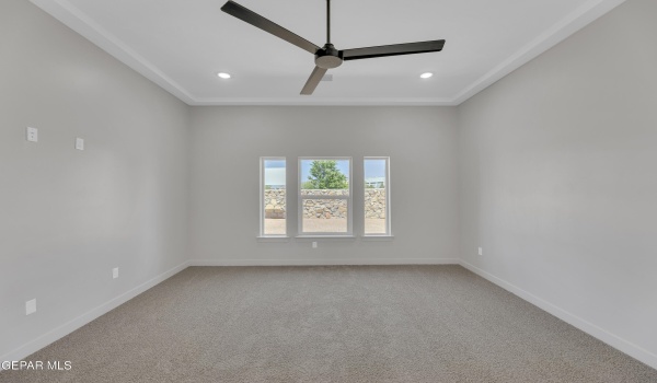 12869 Kingsbury Avenue, Horizon City, TX 79928, 4 Habitaciones Habitaciones , ,2 BañosBaños,Residential,En Venta,12869 Kingsbury Avenue,915104