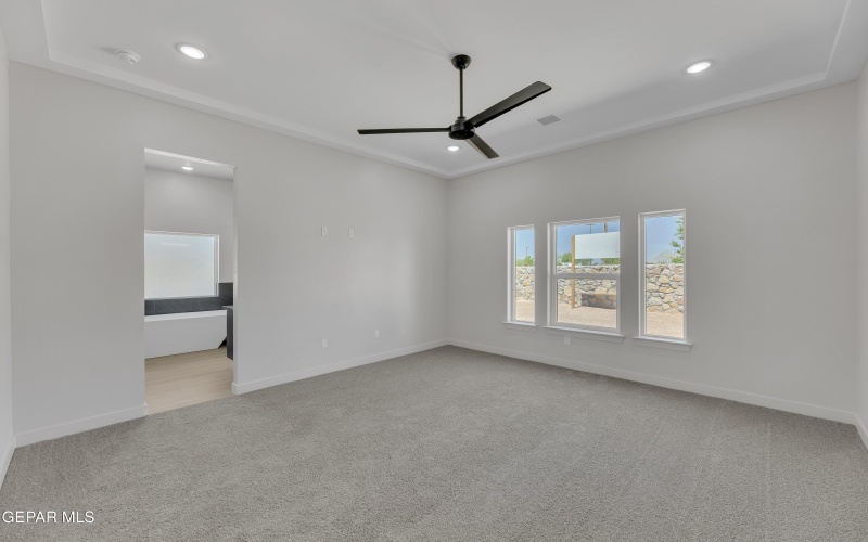 12869 Kingsbury Avenue, Horizon City, TX 79928, 4 Habitaciones Habitaciones , ,2 BañosBaños,Residential,En Venta,12869 Kingsbury Avenue,915104
