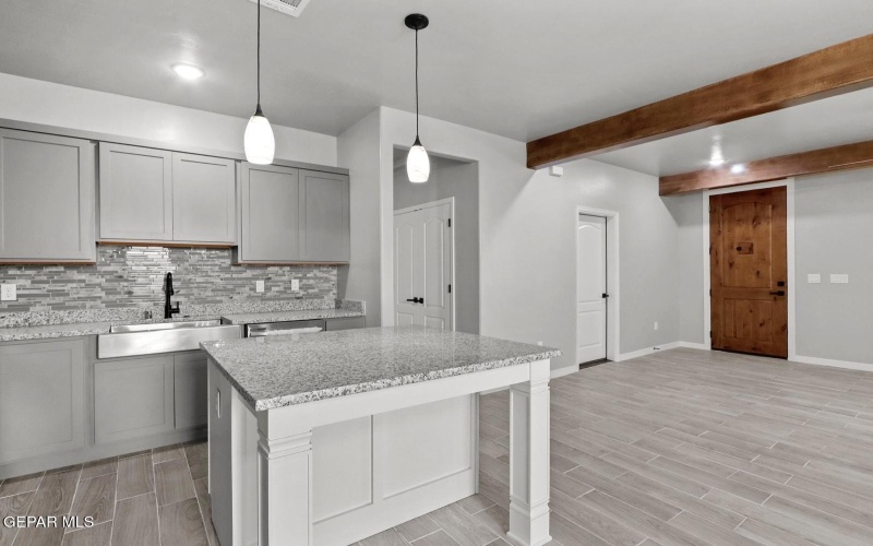 433 morrison Road, Sunland Park, NM 88063, 4 Bedrooms Bedrooms, ,2 BathroomsBathrooms,Residential,For Sale,433 morrison Road,915317