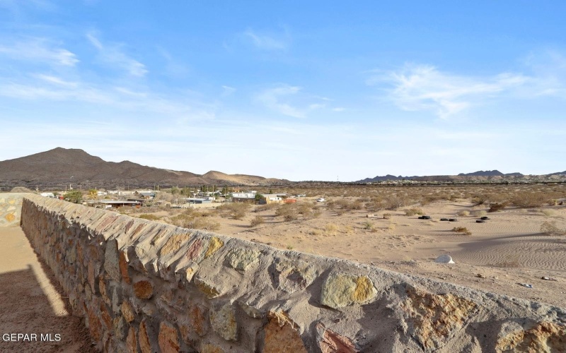 433 morrison Road, Sunland Park, NM 88063, 4 Bedrooms Bedrooms, ,2 BathroomsBathrooms,Residential,For Sale,433 morrison Road,915317