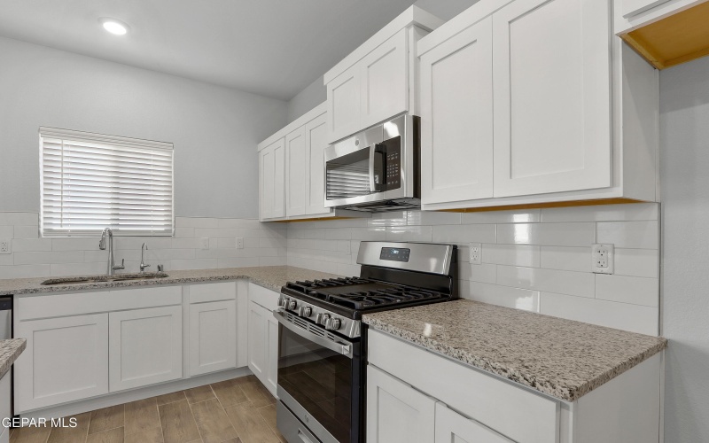 13832 Carolina Ponce Avenue, Horizon City, TX 79928, 4 Bedrooms Bedrooms, ,2 BathroomsBathrooms,Residential,For Sale,13832 Carolina Ponce Avenue,915409