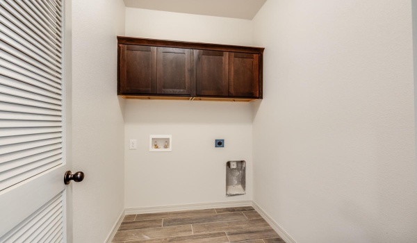 13833 Carolina Ponce Avenue, El Paso, TX 79928, 4 Habitaciones Habitaciones , ,2 BañosBaños,Residential,En Venta,13833 Carolina Ponce Avenue,915429