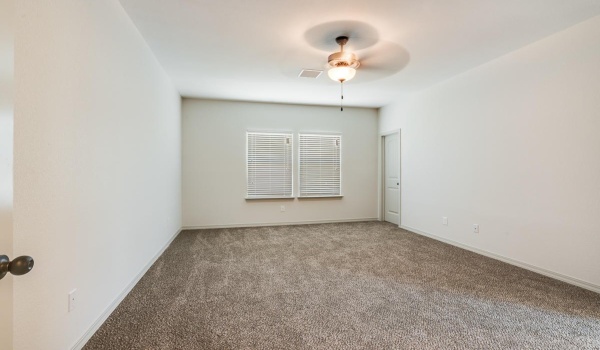 13833 Carolina Ponce Avenue, El Paso, TX 79928, 4 Habitaciones Habitaciones , ,2 BañosBaños,Residential,En Venta,13833 Carolina Ponce Avenue,915429