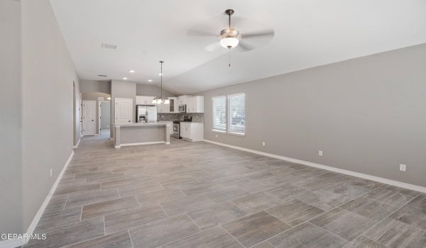 1329 Indigo Sky Street, El Paso, TX 79928, 4 Bedrooms Bedrooms, ,3 BathroomsBathrooms,Residential,For Sale,1329 Indigo Sky Street,915449
