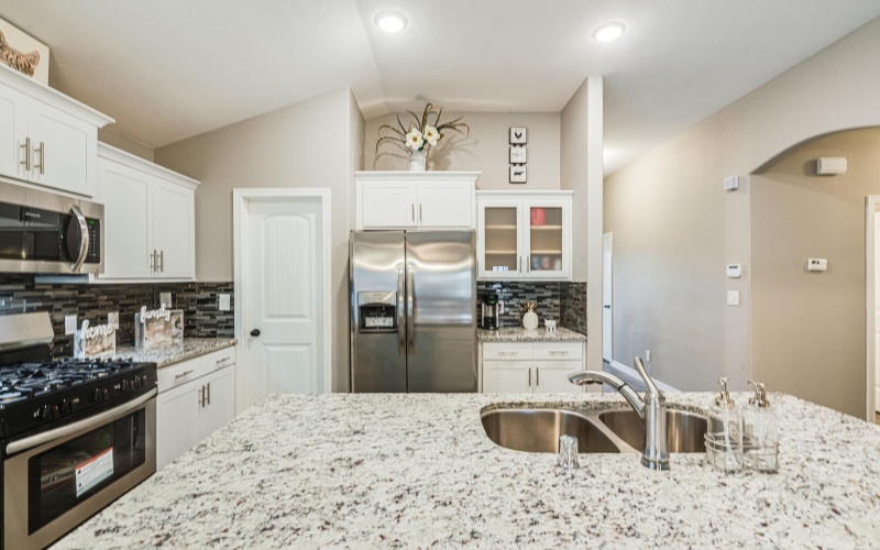 13836 Margaret Ponce Avenue, El Paso, TX 79928, 4 Habitaciones Habitaciones , ,3 BañosBaños,Residential,En Venta,13836 Margaret Ponce Avenue,915456