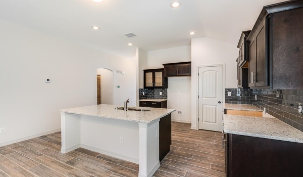 13837 Carolina Ponce Avenue, El Paso, TX 79928, 4 Habitaciones Habitaciones , ,2 BañosBaños,Residential,En Venta,13837 Carolina Ponce Avenue,915461