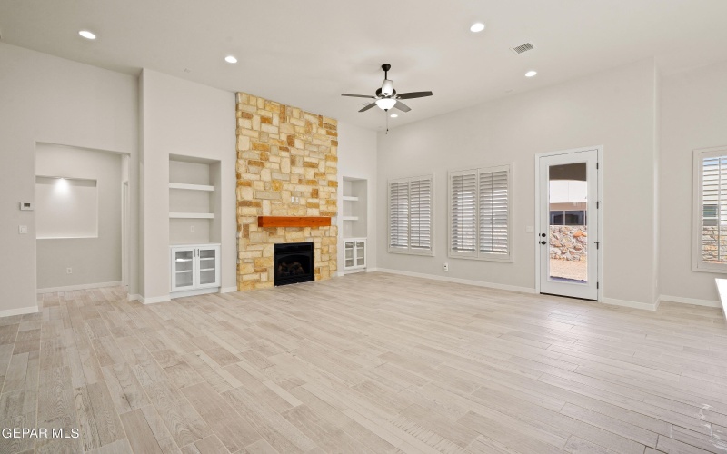 1925 Concho Court, El Paso, TX 79911, 4 Bedrooms Bedrooms, ,2 BathroomsBathrooms,Residential,For Sale,1925 Concho Court,912598