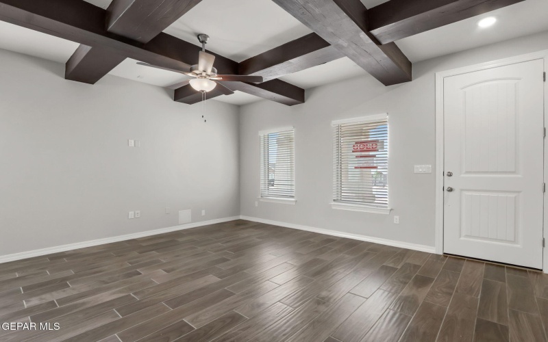 448 Santiago Munos Street, Vinton, TX 79821, 4 Bedrooms Bedrooms, ,2 BathroomsBathrooms,Residential,For Sale,448 Santiago Munos Street,915545