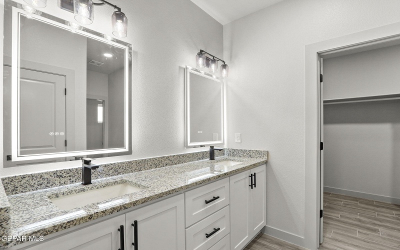 1405 Thar Desert Drive, Chaparral, NM 88081, 3 Bedrooms Bedrooms, ,2 BathroomsBathrooms,Residential,For Sale,1405 Thar Desert Drive,915650