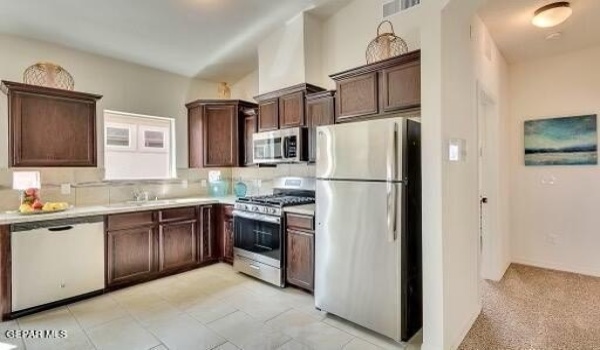 13070 Gusart Avenue, Horizon City, TX 79928, 4 Habitaciones Habitaciones , ,2 BañosBaños,Residential,En Venta,13070 Gusart Avenue,915668