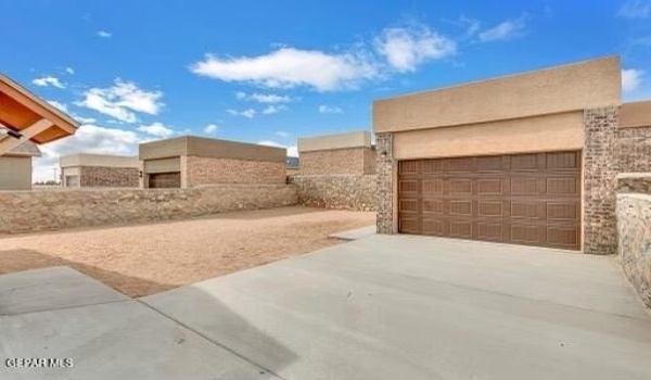 13070 Gusart Avenue, Horizon City, TX 79928, 4 Habitaciones Habitaciones , ,2 BañosBaños,Residential,En Venta,13070 Gusart Avenue,915668