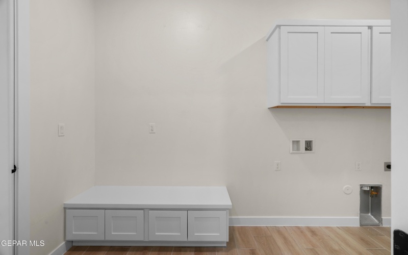 923 Dewsbury Way, El Paso, TX 79928, 4 Habitaciones Habitaciones , ,3 BañosBaños,Residential,En Venta,923 Dewsbury Way,915671