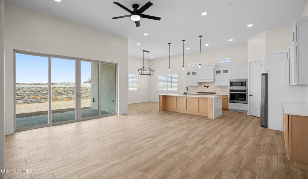 923 Dewsbury Way, El Paso, TX 79928, 4 Habitaciones Habitaciones , ,3 BañosBaños,Residential,En Venta,923 Dewsbury Way,915671