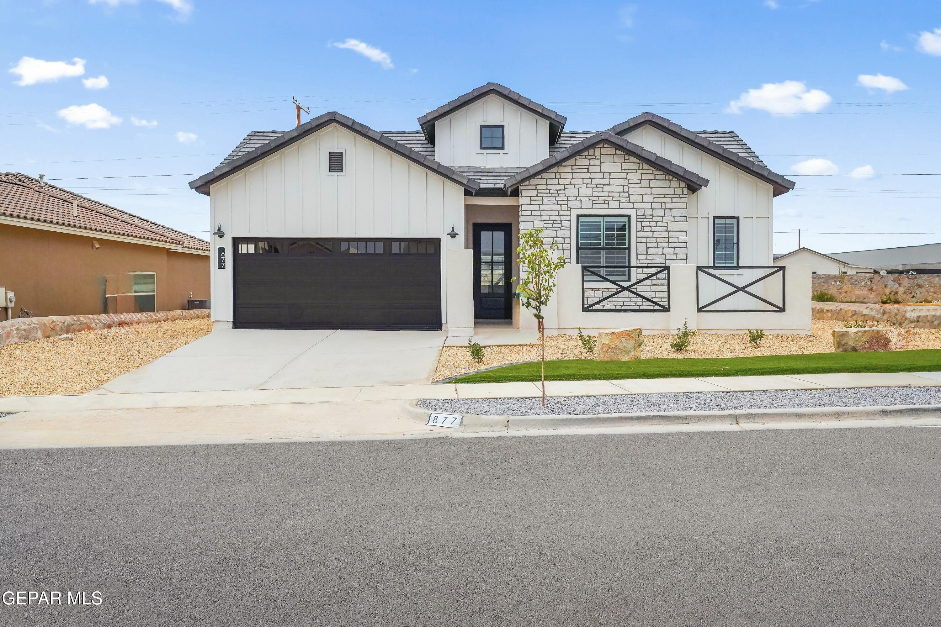 13353 CINDERFORD Avenue, Horizon City, TX 79928, 4 Bedrooms Bedrooms, ,3 BathroomsBathrooms,Residential,For Sale,13353 CINDERFORD Avenue,915755