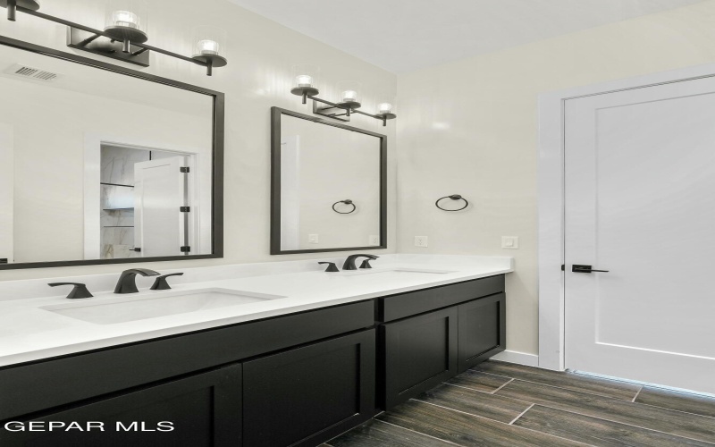 961 PETTUS Place, Horizon City, TX 79928, 4 Habitaciones Habitaciones , ,3 BañosBaños,Residential,En Venta,961 PETTUS Place,915758