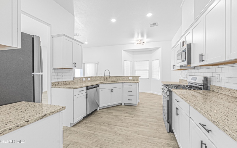 471 HUEREQUE Drive unit: #B ##B, Socorro, TX 79927, 3 Habitaciones Habitaciones , ,2 BañosBaños,Residential Multi Family,En Venta,471 HUEREQUE Drive unit: #B,915856