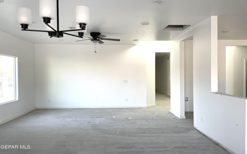 471 HUEREQUE Drive unit: #B ##B, Socorro, TX 79927, 3 Habitaciones Habitaciones , ,2 BañosBaños,Residential Multi Family,En Venta,471 HUEREQUE Drive unit: #B,915856