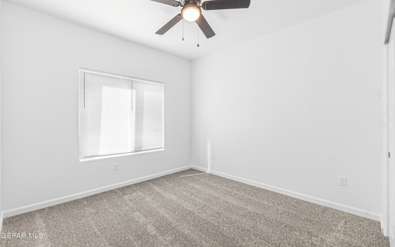 471 HUEREQUE Drive unit: #B ##B, Socorro, TX 79927, 3 Habitaciones Habitaciones , ,2 BañosBaños,Residential Multi Family,En Venta,471 HUEREQUE Drive unit: #B,915856
