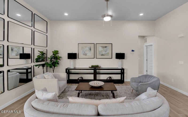 12641 MIDDLESBROUGH Avenue, Horizon City, TX 79928, 4 Bedrooms Bedrooms, ,3 BathroomsBathrooms,Residential,For Sale,12641 MIDDLESBROUGH Avenue,915894