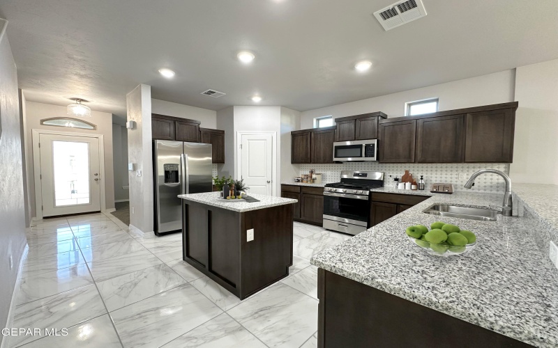 316 PLATEAU Drive, Socorro, TX 79927, 4 Bedrooms Bedrooms, ,1 BathroomBathrooms,Residential,For Sale,316 PLATEAU Drive,913083
