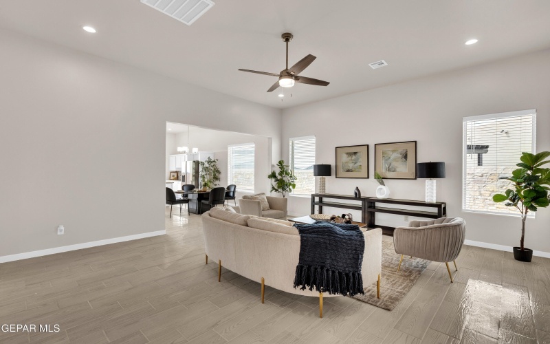 12645 MIDDLESBROUGH Avenue, Horizon City, TX 79928, 3 Habitaciones Habitaciones , ,2 BañosBaños,Residential,En Venta,12645 MIDDLESBROUGH Avenue,915896