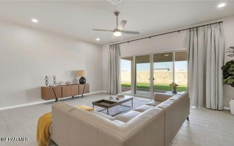 12649 MIDDLESBROUGH Avenue, Horizon City, TX 79928, 4 Habitaciones Habitaciones , ,3 BañosBaños,Residential,En Venta,12649 MIDDLESBROUGH Avenue,915897