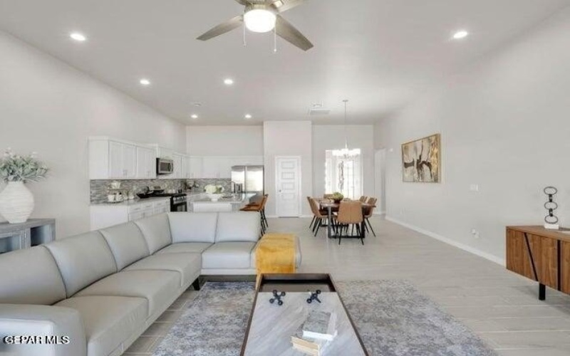 12649 MIDDLESBROUGH Avenue, Horizon City, TX 79928, 4 Habitaciones Habitaciones , ,3 BañosBaños,Residential,En Venta,12649 MIDDLESBROUGH Avenue,915897