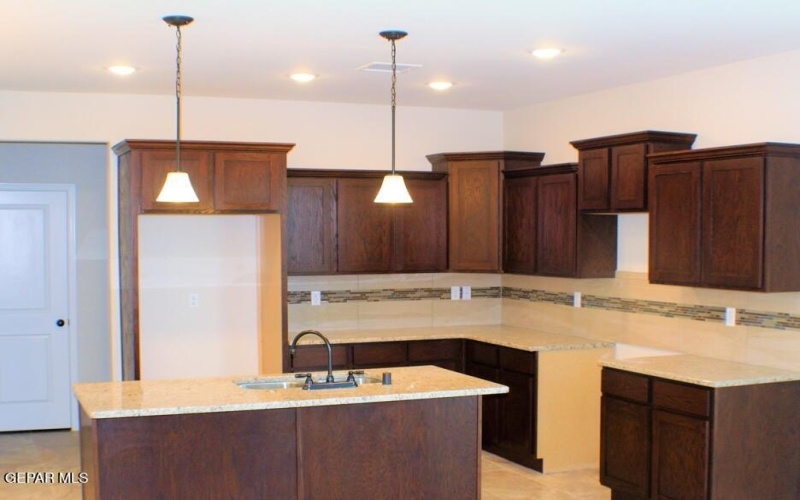 2508 SAMMY CERVANTES Street, El Paso, TX 79938, 4 Bedrooms Bedrooms, ,2 BathroomsBathrooms,Residential,For Sale,2508 SAMMY CERVANTES Street,913443