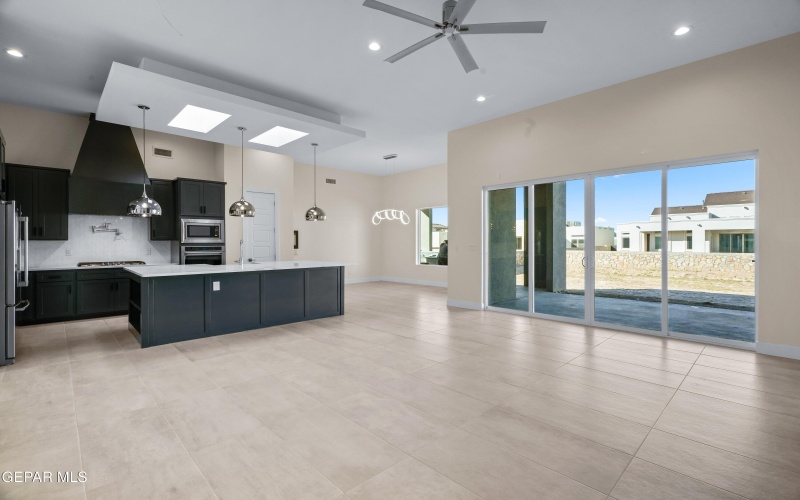 317 RIO DE JAZMIN Circle, El Paso, TX 79932, 4 Bedrooms Bedrooms, ,3 BathroomsBathrooms,Residential,For Sale,317 RIO DE JAZMIN Circle,913559