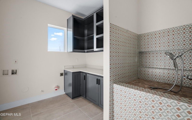 317 RIO DE JAZMIN Circle, El Paso, TX 79932, 4 Bedrooms Bedrooms, ,3 BathroomsBathrooms,Residential,For Sale,317 RIO DE JAZMIN Circle,913559