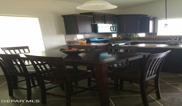 245 Hunstanton Street, El Paso, TX 79928, 4 Habitaciones Habitaciones , ,2 BañosBaños,Residential,En Venta,245 Hunstanton Street,913582