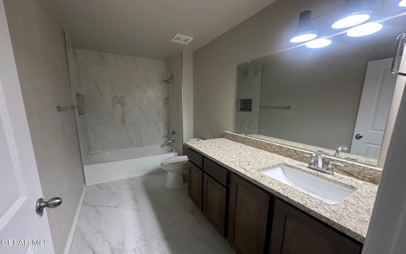 7846 Estrella Street, Vinton, TX 79821, 3 Bedrooms Bedrooms, ,1 BathroomBathrooms,Residential,For Sale,7846 Estrella Street,913585