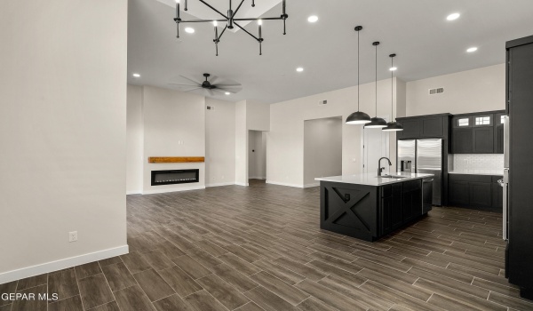 829 HARPENDEM Drive, Horizon City, TX 79928, 4 Bedrooms Bedrooms, ,3 BathroomsBathrooms,Residential,For Sale,829 HARPENDEM Drive,913634